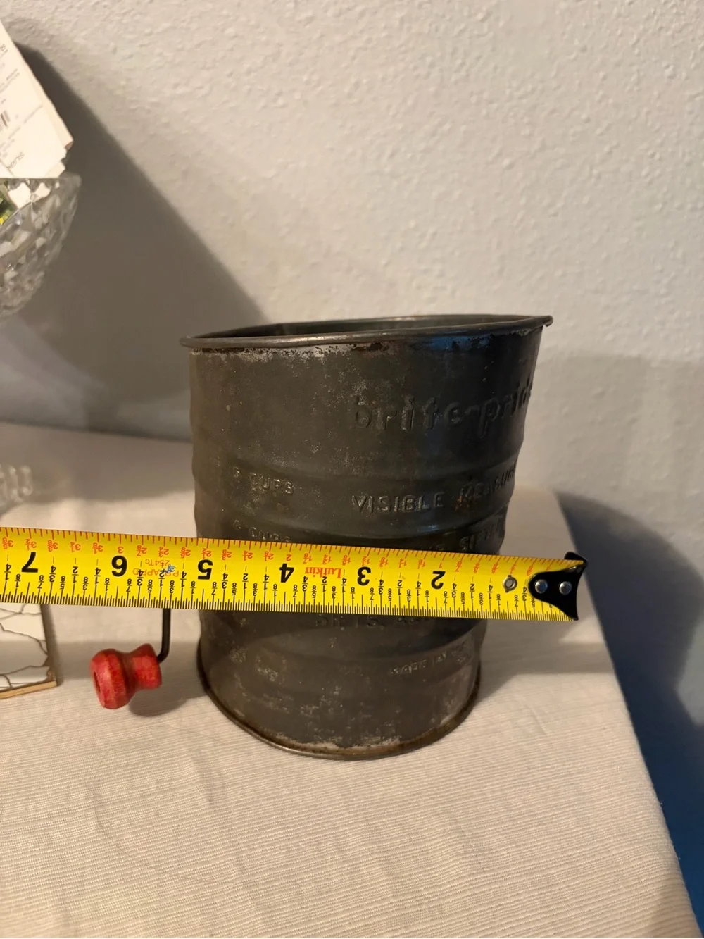 Vintage 1950s Brite-Pride 5 Cup Flour Sifter Red Wood Handle USA